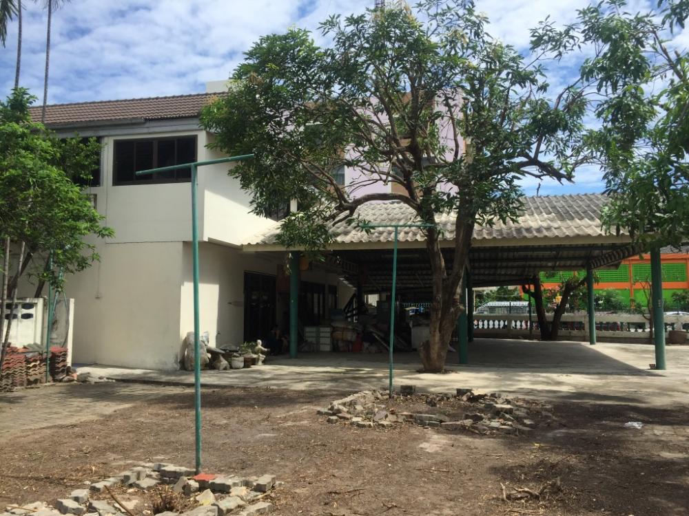 For SaleHousePathum Thani,Rangsit, Thammasat : Single house for sale Pathumthong Village 212 sq m. No. 18/1