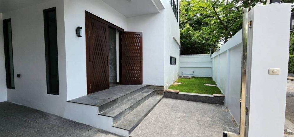 ให้เช่าโฮมออฟฟิศอ่อนนุช อุดมสุข : ปล่อยเช่า โมเดิร์น โฮมออฟฟิศ ซอยปรีดีพนมยงค์ - สุขุมวิท 71 (พระโขนง) เหมาะสำหรับ Office | Private Spa | Clinic ความงาม และ Wellness ด้านสุขภาพ