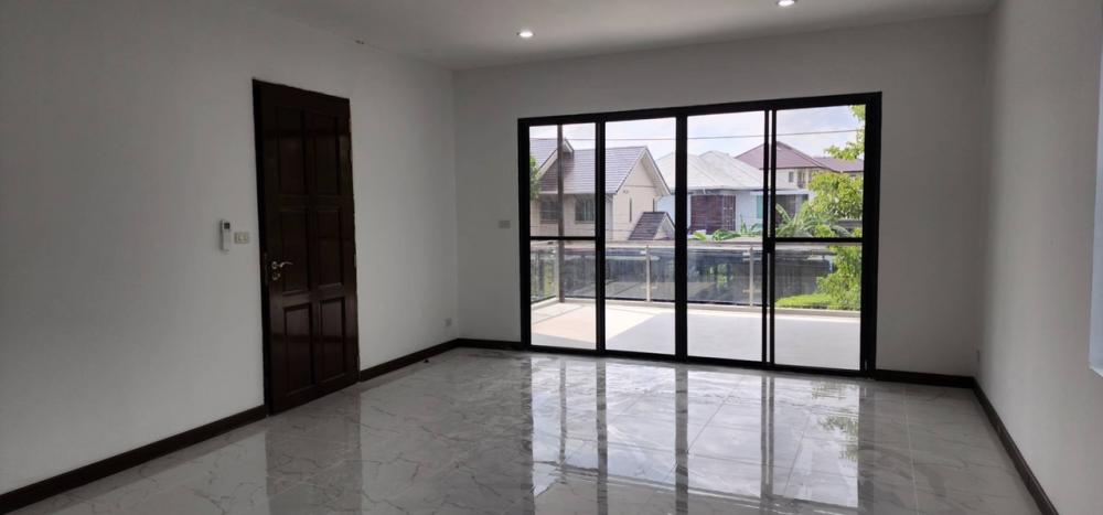 ให้เช่าโฮมออฟฟิศอ่อนนุช อุดมสุข : ปล่อยเช่า โมเดิร์น โฮมออฟฟิศ ซอยปรีดีพนมยงค์ - สุขุมวิท 71 (พระโขนง) เหมาะสำหรับ Office | Private Spa | Clinic ความงาม และ Wellness ด้านสุขภาพ