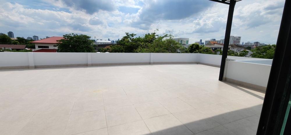 ให้เช่าโฮมออฟฟิศอ่อนนุช อุดมสุข : ปล่อยเช่า โมเดิร์น โฮมออฟฟิศ ซอยปรีดีพนมยงค์ - สุขุมวิท 71 (พระโขนง) เหมาะสำหรับ Office | Private Spa | Clinic ความงาม และ Wellness ด้านสุขภาพ