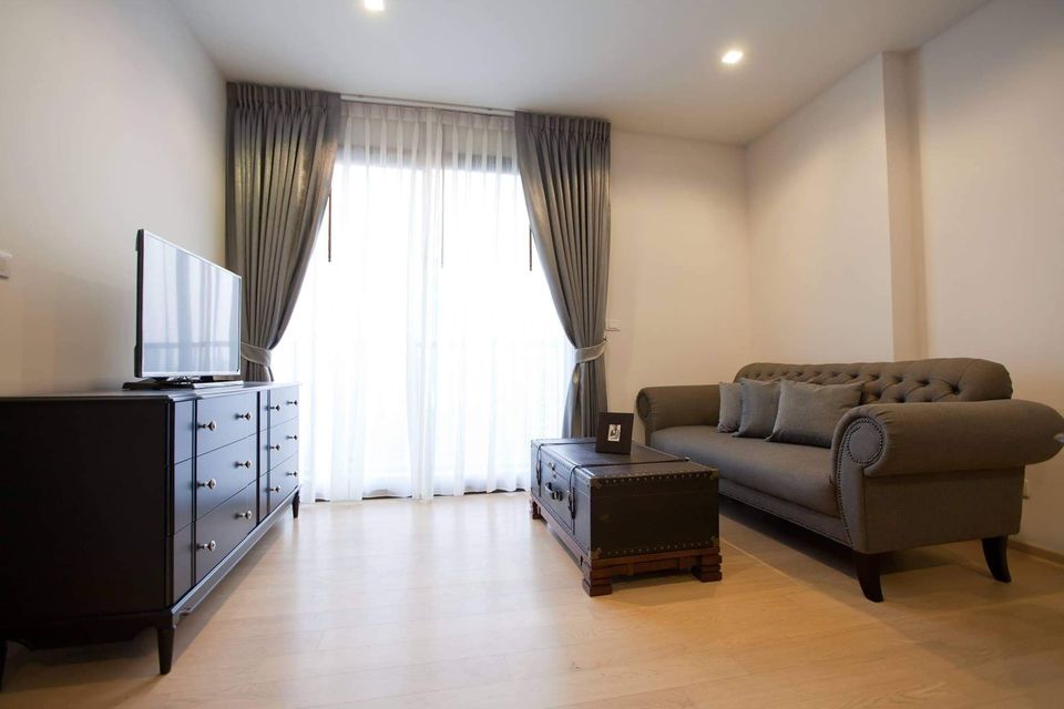 ให้เช่าคอนโดสุขุมวิท อโศก ทองหล่อ : HQ Thonglor 51 sq.m  19 th Floor