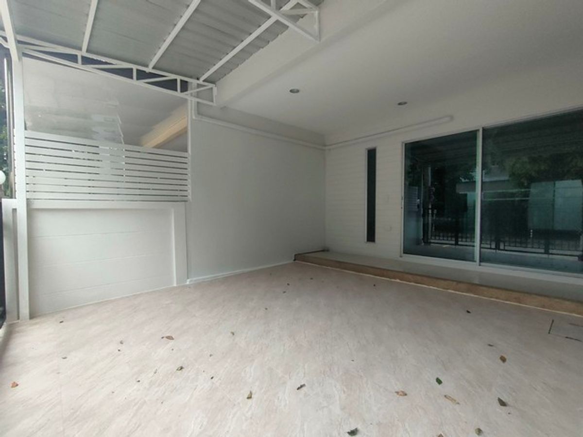 ขายทาวน์โฮมพระราม 2 บางขุนเทียน : ขายพร้อมผู้เช่าทาวน์โฮม 3 ชั้น ม.วิสต้า ปาร์ค พระราม 2 Renovate ใหม่