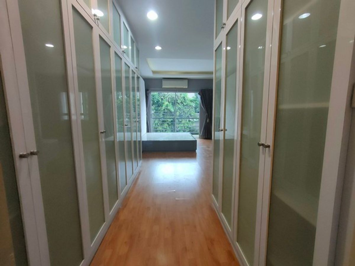 ขายทาวน์โฮมพระราม 2 บางขุนเทียน : ขายพร้อมผู้เช่าทาวน์โฮม 3 ชั้น ม.วิสต้า ปาร์ค พระราม 2 Renovate ใหม่