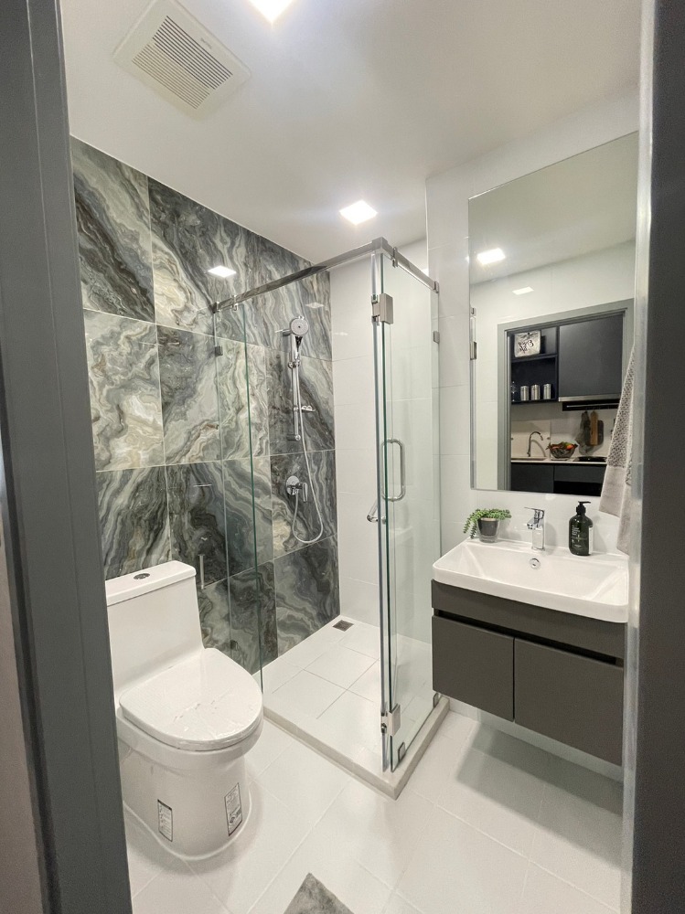 ขายดาวน์คอนโดปทุมธานี รังสิต ธรรมศาสตร์ : 💕Modiz avatgarde คอนโดใกล้มหาวิทยาลัยธรรมศาสตร์ โครงการที่เป็นกระแสแรง ฮอตสุดๆ  sold out ภายในวันเดียวเท่านั้น ตอนนี้ sold out ไปแล้ว แต่สนใจติดต่อทางเราได้