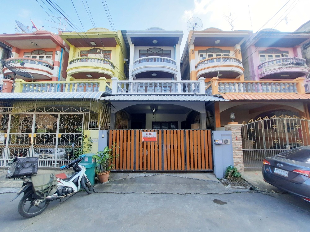 ขายทาวน์โฮมบางแค เพชรเกษม : ขายด่วน ทาวน์เฮ้าส์ 3 ชั้น 26 ตร.ว. เพชรเกษม 68 ใกล้เดอะมอลล์ บางแค