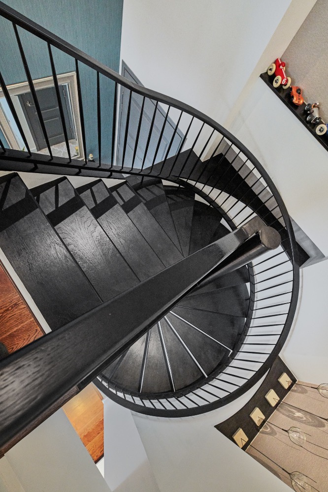 For SaleCondoSathorn, Narathiwat : 🔥 For sale, The Empire place, 2 bedrooms near BTS Chong Nonsi.