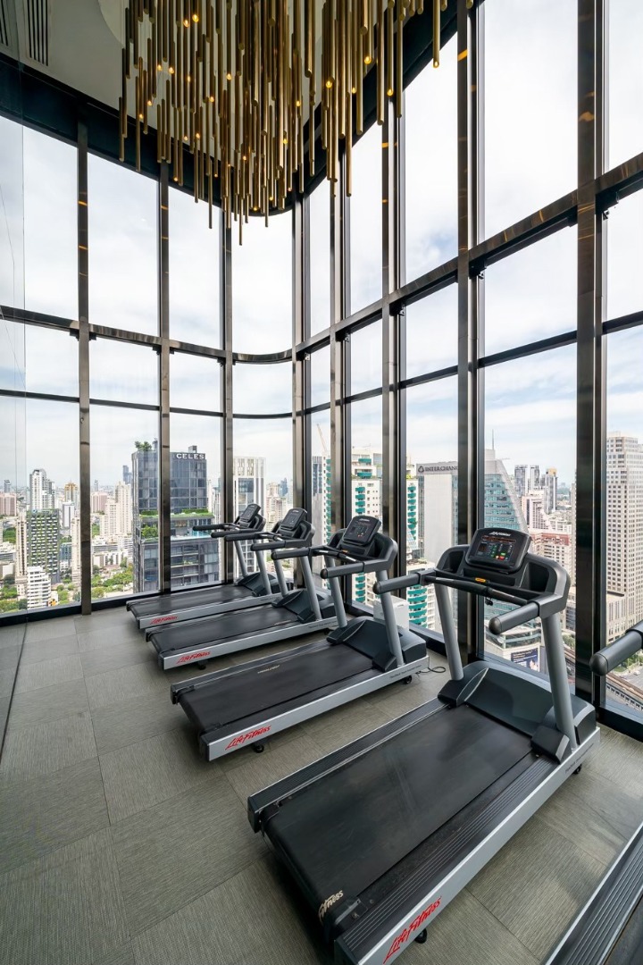 For RentCondoSukhumvit, Asoke, Thonglor : 🔥For Rent Now🔥 Ashton Asoke, spacious unit, beautifully decorated, unobstructed view, fully furnished, ready to move in.