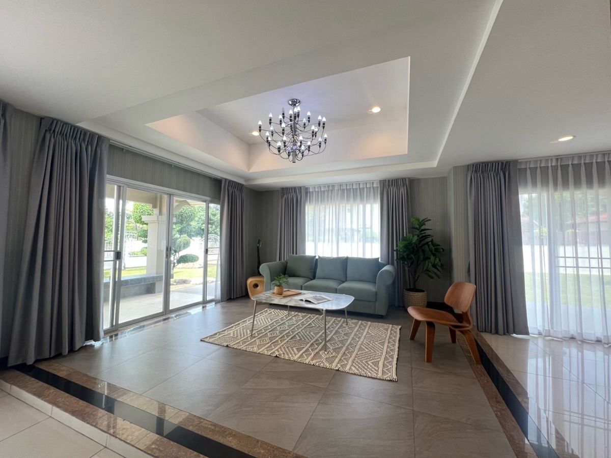 For SaleHousePathum Thani,Rangsit, Thammasat : 👇For sale  newly renovated house  in Muang Ake compound, near Rangsit University, Future park Rangsit