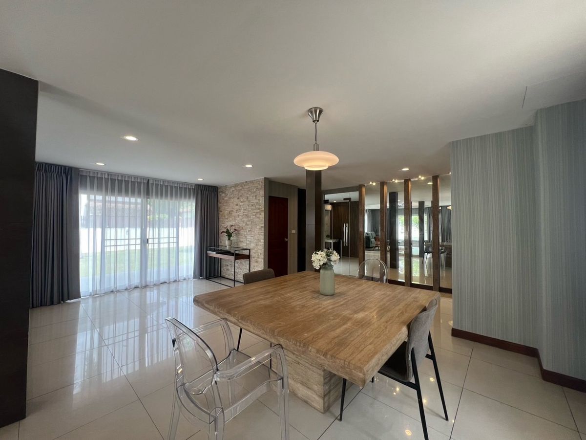 For SaleHousePathum Thani,Rangsit, Thammasat : 👇For sale  newly renovated house  in Muang Ake compound, near Rangsit University, Future park Rangsit