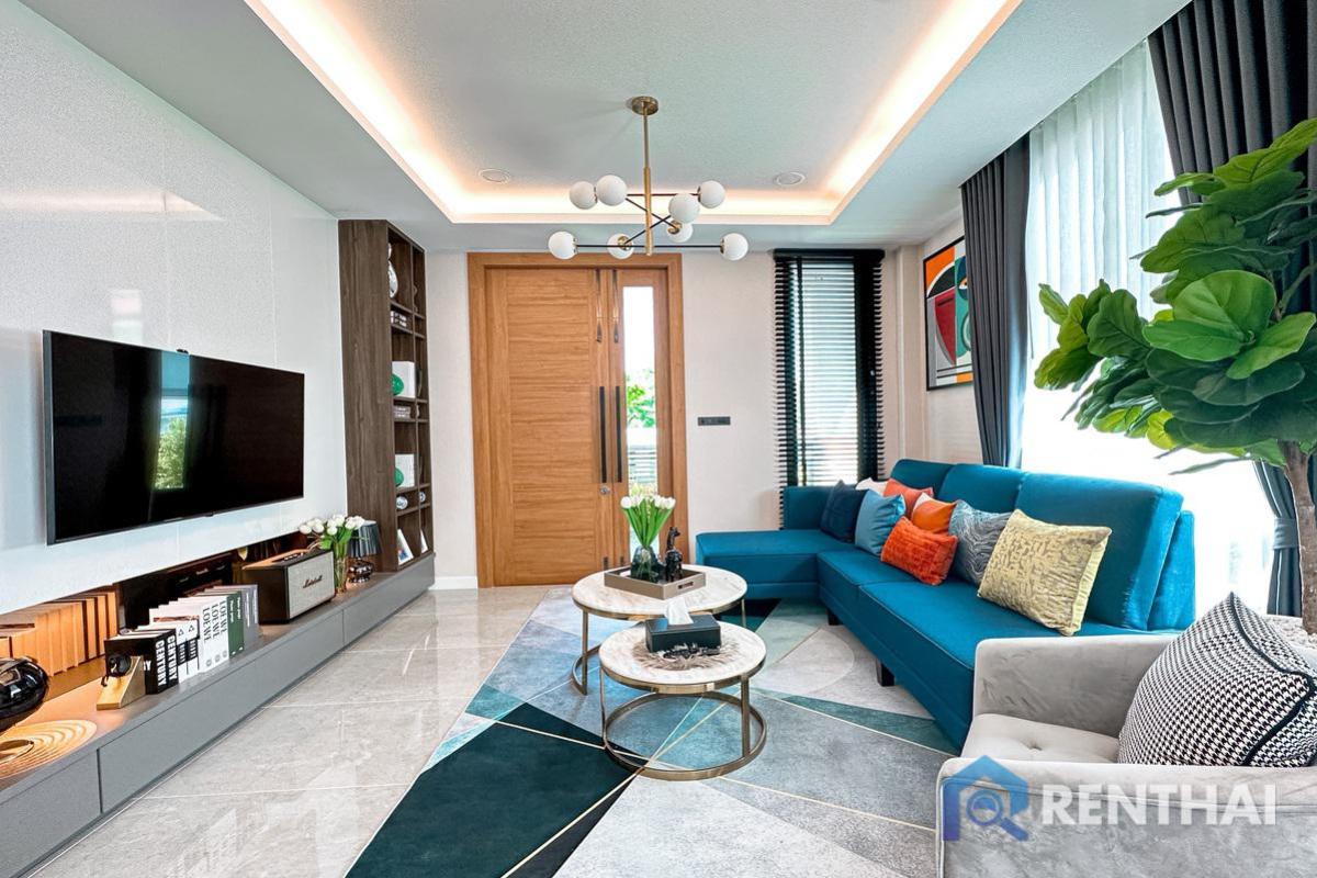 ขายบ้านพัทยา บางแสน ชลบุรี สัตหีบ : ขายบ้าน 2 ชั้น สไตล์โมเดิร์น ทรอปิคอล พัทยา