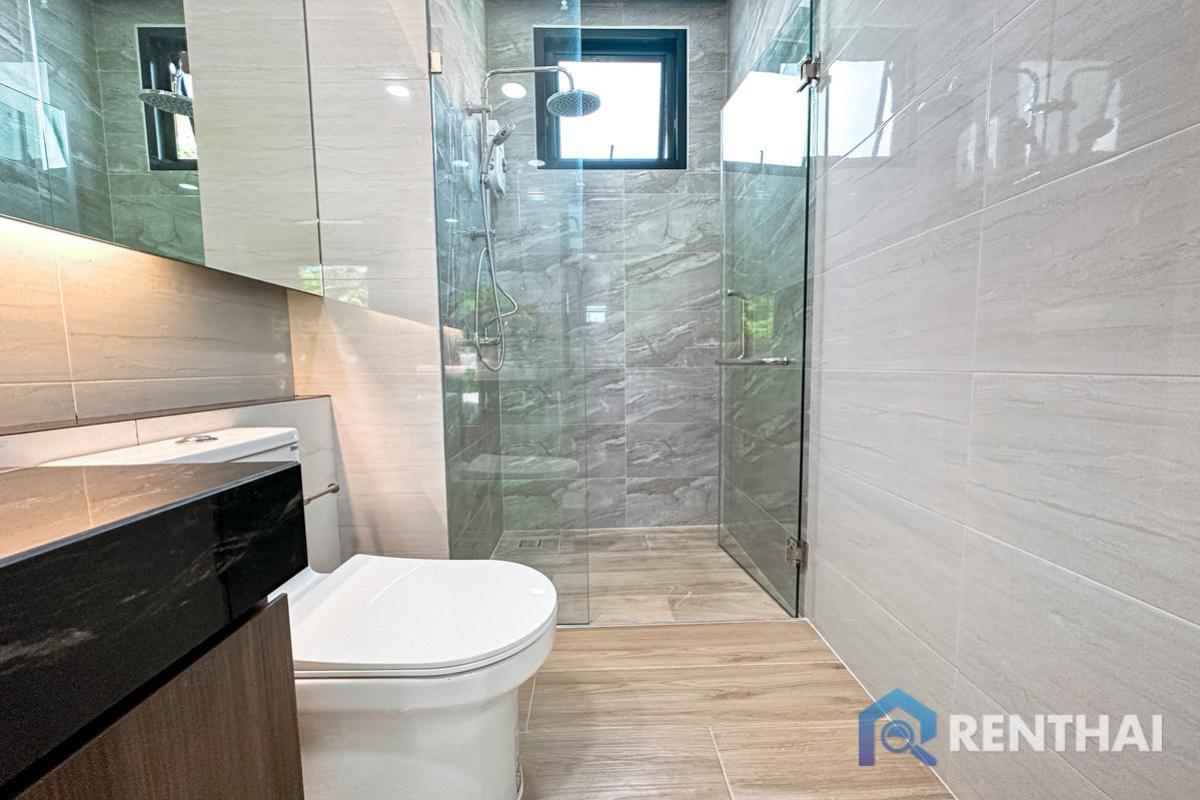 ขายบ้านพัทยา บางแสน ชลบุรี สัตหีบ : ขายบ้าน 2 ชั้น สไตล์โมเดิร์น ทรอปิคอล พัทยา