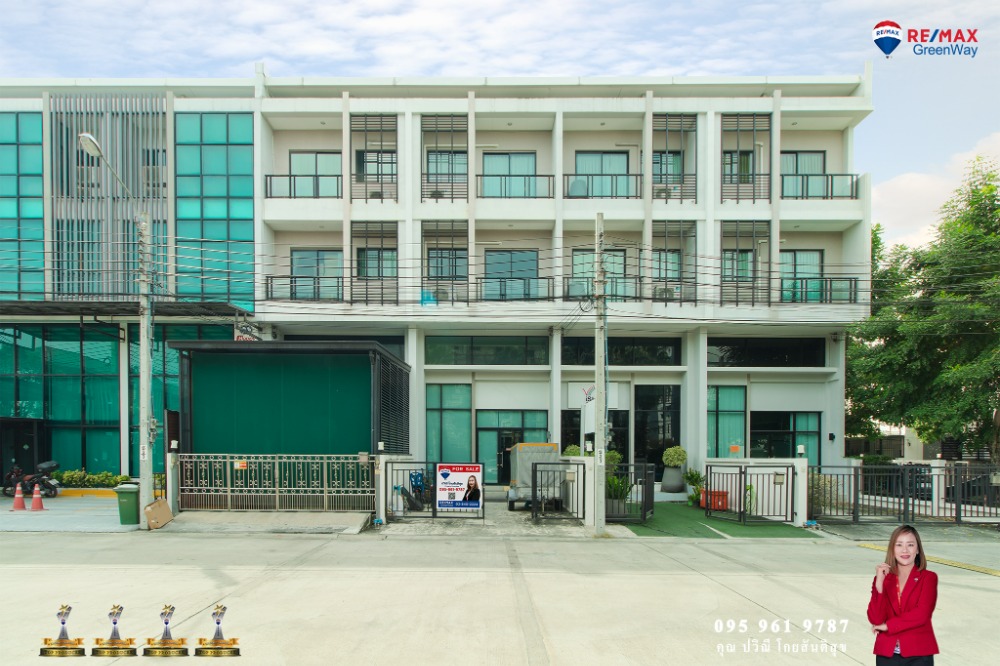 ขายโฮมออฟฟิศบางแค เพชรเกษม : ขายโฮมออฟฟิศ Work Place จรัญ ราชพฤกษ์ 26 ตร.วา 4 ชั้น เหมาะทำ Home Office Logistic ระบบขนส่ง แต่งครบ พร้อมใช้งาน ใกล้ BTS บางหว้า เข้าเมืองไม่ถึง20นาที ขายเพียง 9.5 ล้านบาท