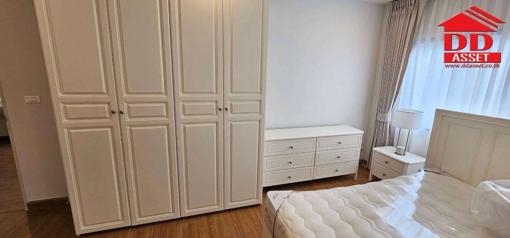 For RentHouseBangna, Bearing, Lasalle : For rent Centro Bangna Km.7 near Mega Bangna