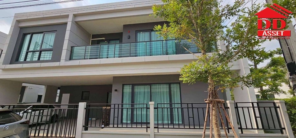 For RentHouseBangna, Bearing, Lasalle : For rent Centro Bangna Km.7 near Mega Bangna