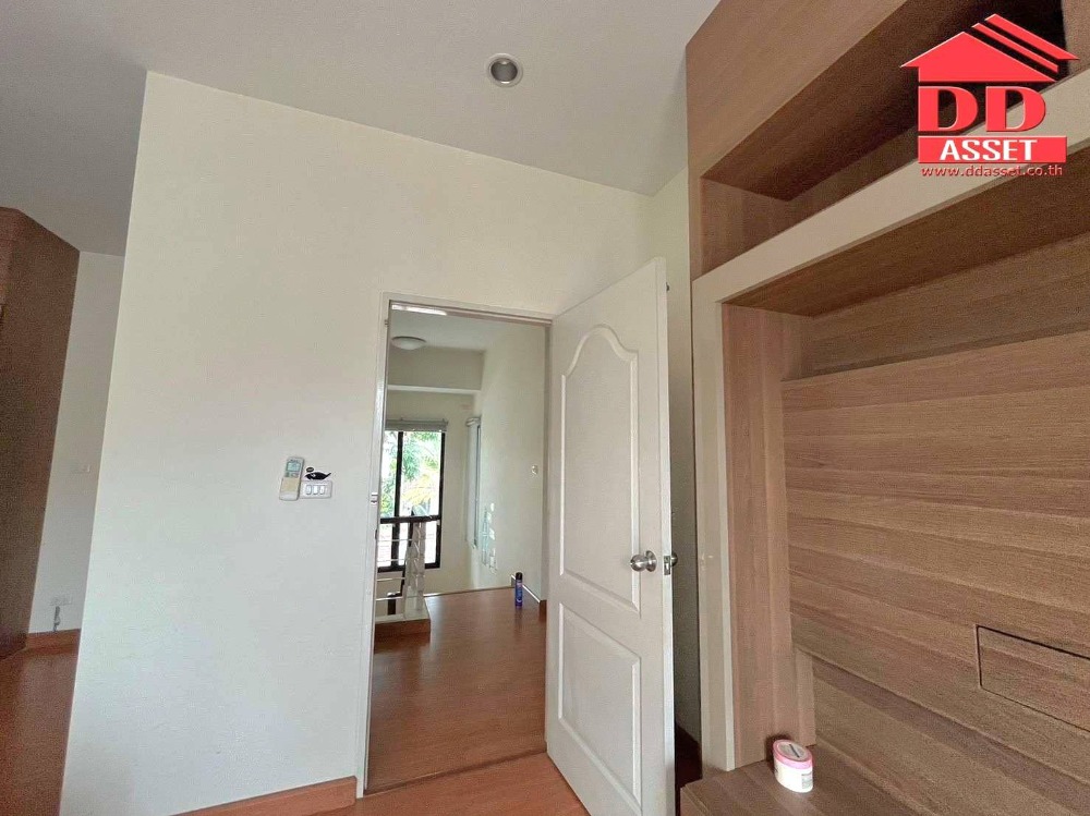 ขายบ้านลาดกระบัง สุวรรณภูมิ : ขายบ้าน เลควิว พาร์ค บางนา ใกล้เมกะบางนา ( Lake View Park Wongwan-Bangna )