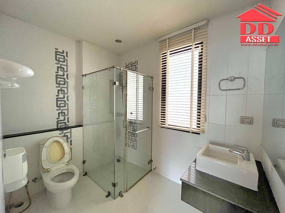 ขายบ้านลาดกระบัง สุวรรณภูมิ : ขายบ้าน เลควิว พาร์ค บางนา ใกล้เมกะบางนา ( Lake View Park Wongwan-Bangna )