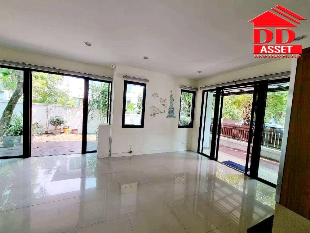 ขายบ้านลาดกระบัง สุวรรณภูมิ : ขายบ้าน เลควิว พาร์ค บางนา ใกล้เมกะบางนา ( Lake View Park Wongwan-Bangna )