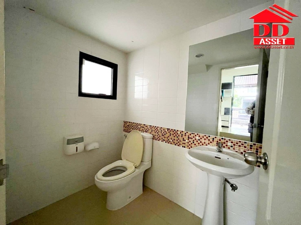 ขายบ้านลาดกระบัง สุวรรณภูมิ : ขายบ้าน เลควิว พาร์ค บางนา ใกล้เมกะบางนา ( Lake View Park Wongwan-Bangna )