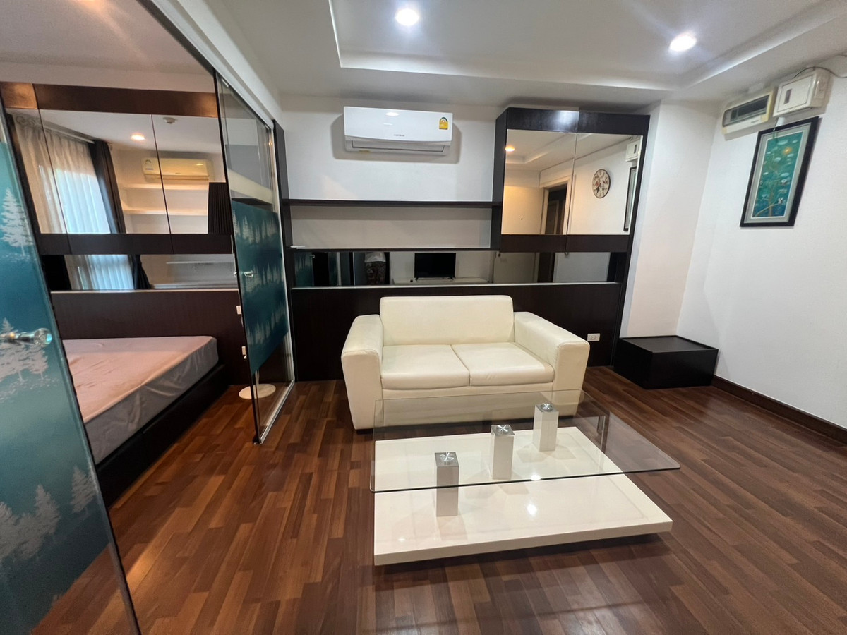 ให้เช่าคอนโดนวมินทร์ รามอินทรา : ✨ ให้เช่าคอนโด Parc Exo เกษตร-นวมินทร์ ตึก A วิวสระ  มีเครื่องซักผ้า ห้องพร้อมอยู่  / 8,000 บาท