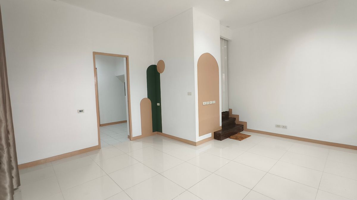 For RentTownhomeChaengwatana, Muangthong : 3-storey townhome for rent, Premium Golf Village, Muang Thong Thani, easy to travel, near the expressway