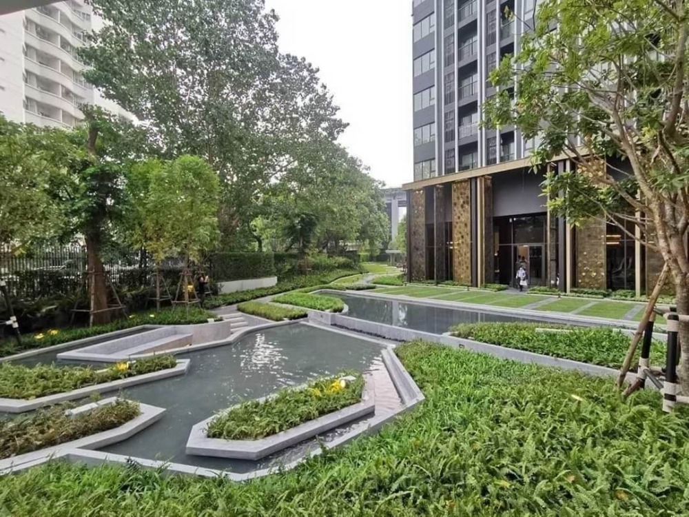 For SaleCondoWitthayu, Chidlom, Langsuan, Ploenchit : (Sale owner) Selling a beautiful room on Wireless Road, near BTS (only 600 m.) Condo LIFE ONE WIRELESS 24 sq m, 35th floor, Central Embassy viewully ready to move in, call 0954935293, contact 24 hours a day, no brokers