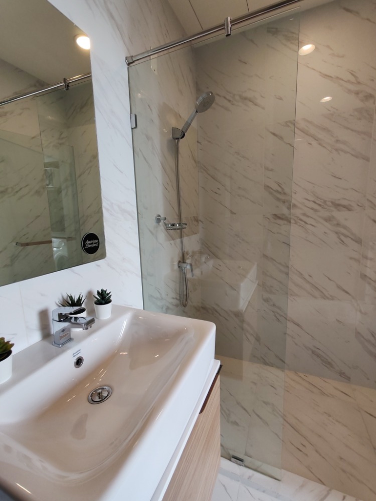 ขายคอนโดบางนา แบริ่ง ลาซาล : 1 ห้องนอน ชั้นสูงวิวสวย 💸Ideo Mobi Sukhumvit Eastpoint แต่งครบ พร้อมเข้าอยู่ 📍ปล่อยเช่าราคาดี มีเงินส่วนต่าง เริ่ม 2.79 ล้าน ติดต่อ เซลล์โครงการคุณออย 098-282-4151:-☎