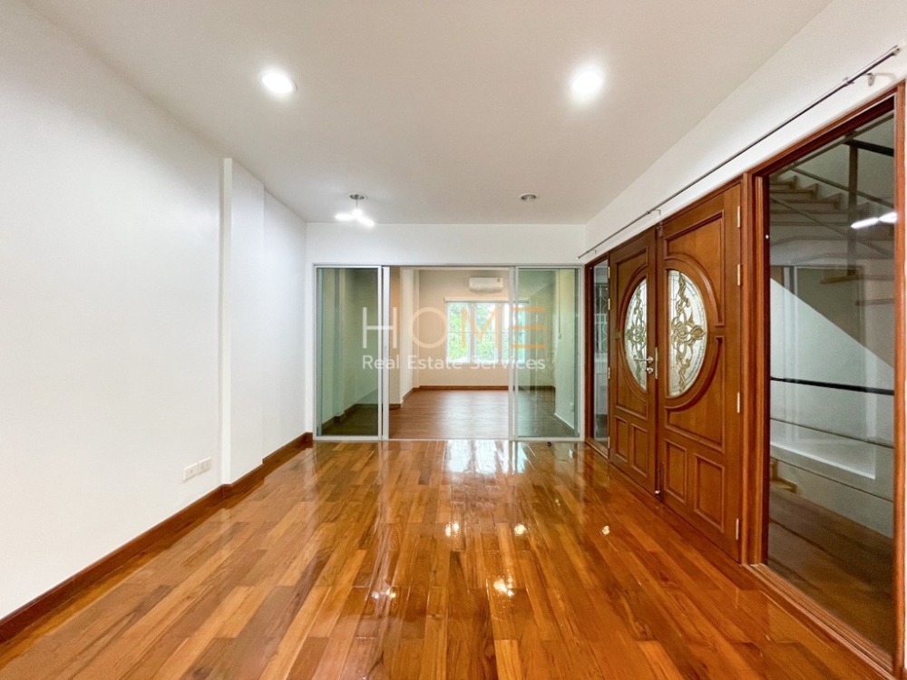 For RentTownhomePattanakan, Srinakarin : Townhome Noble Cube Pattanakarn / 2 Bedrooms (FOR RENT), Noble Cube Pattanakarn / Townhome 2 Bedrooms (FOR RENT) PALM702