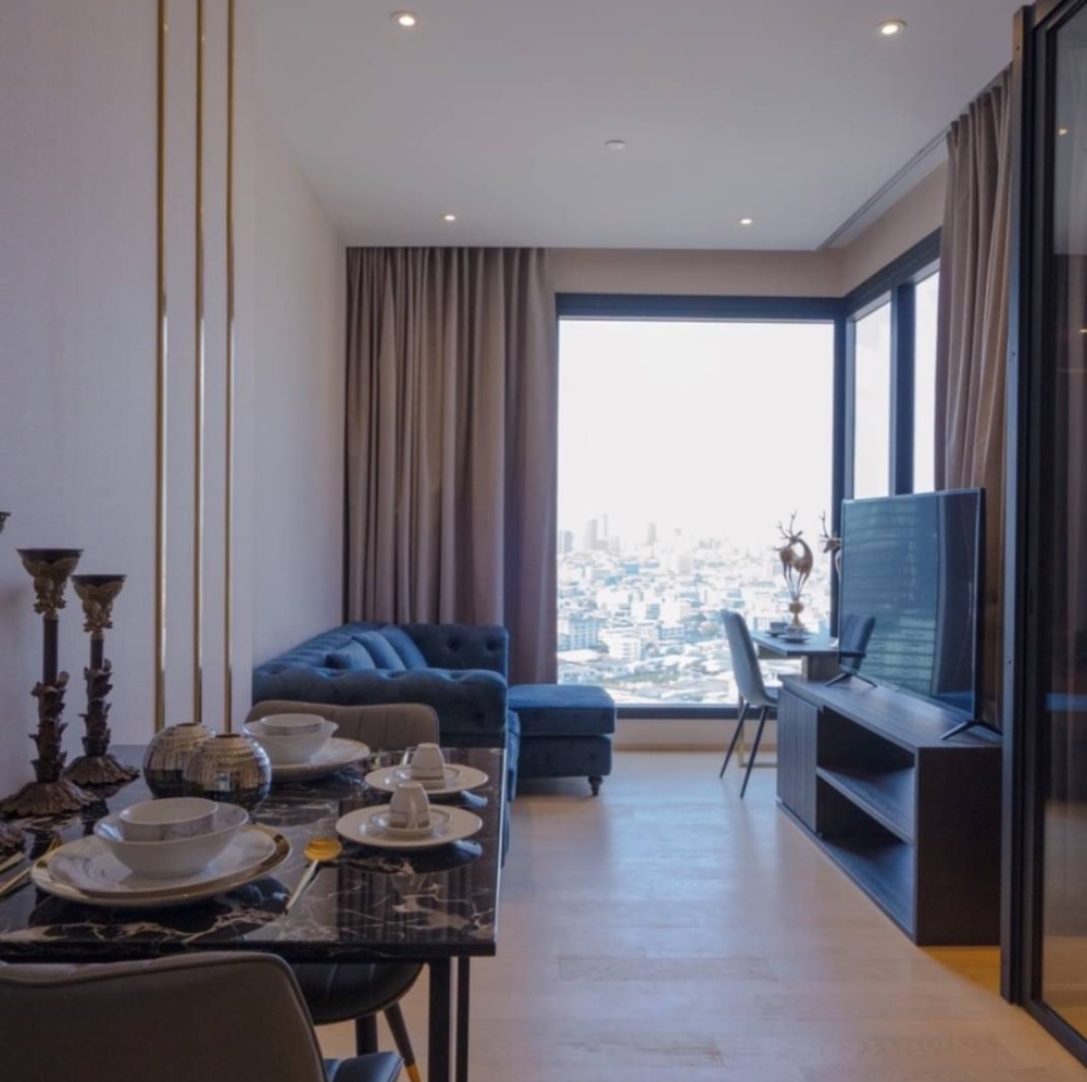 For RentCondoRama9, Petchburi, RCA : Condo for rent Ashton Asoke - Rama9, near MRT Rama 9 and Central Rama 9.
