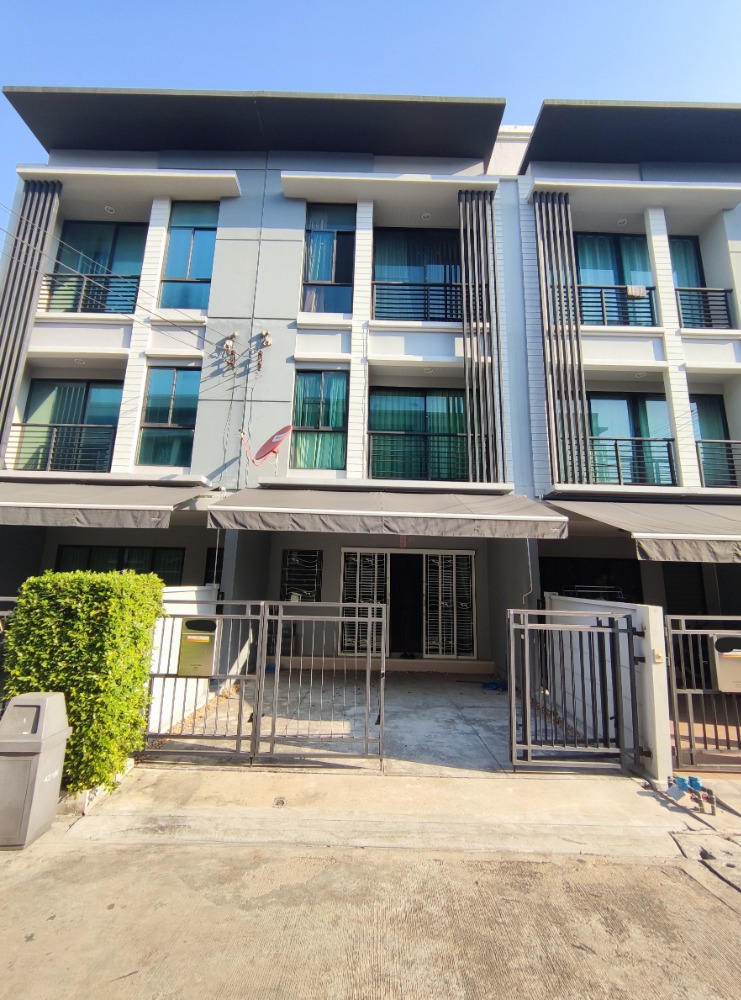 ให้เช่าทาวน์โฮมรัตนาธิเบศร์ สนามบินน้ำ พระนั่งเกล้า : ให้เช่าทาวน์โฮม 3 ชั้น บ้านกลางเมือง รัตนาธิเบศร์ ใกล้ MRT แยกนนทบุรี 1