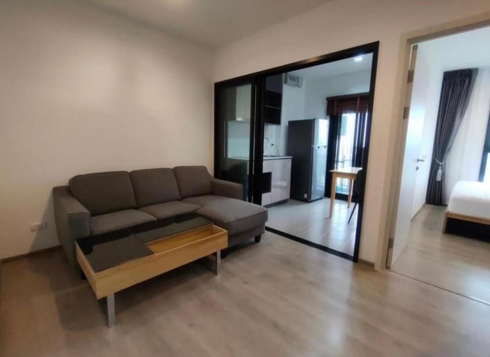 For SaleCondoBang kae, Phetkasem : Urgent sale, The Base Petchkasem, 1 bedroom, high floor corner room, garden view
