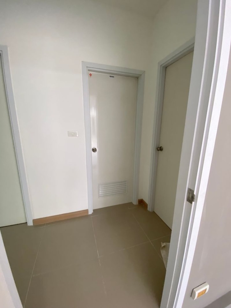 ขายบ้านสมุทรปราการ สำโรง : ขายถูกบ้านแฝด เจ วิลล่า สุขุมวิท แพรกษา รีโนเวทใหม่ล่าสุด