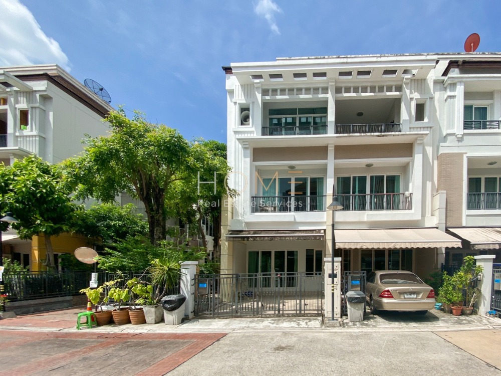 For SaleTownhomeSathorn, Narathiwat : Baan Klang Krung Sathorn / 5 Bedrooms (SALE) NUT734