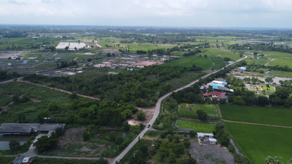 ขายที่ดินนครนายก : ที่ดินนครนายก 25 ไร่ ถนนรังสิต-นครนายก อยู่ในซอยกร่างพัฒนา (ซอยประสงค์ดี-ท่าช้าง) เพียง 500 เมตร  ติดถนนคอนกรีต