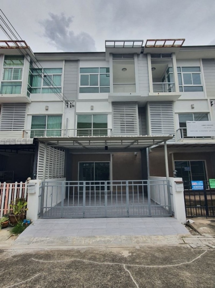 ขายทาวน์โฮมลาดกระบัง สุวรรณภูมิ : ขายด่วน ทาว์นโฮม เมทโทร พระราม9 ปรับปรุงใหม่ ถูกสุด