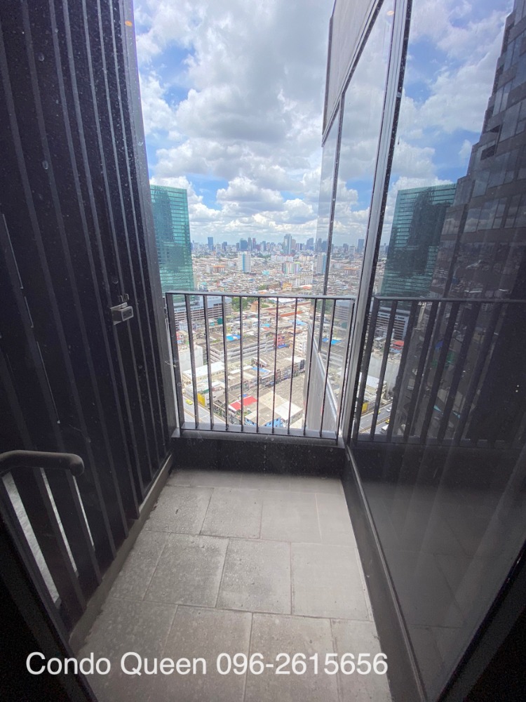 ให้เช่าคอนโดพระราม 9 เพชรบุรีตัดใหม่ RCA : Condo for RENT ให้เช่า ** Ashton Asoke-Rama9 ห้องกว้าง 36 ตรม. 1 นอน 1 น้ำ เฟอร์ครบ พร้อมอยู่@29,000บาท/month  Call 096-2615656  ห้องกว้างมาก 36  ตรม. 1 นอน 1 น้ำ เฟอร์ครบ พร้อมอยู่    Location : Rama 9  Rental Price : 2