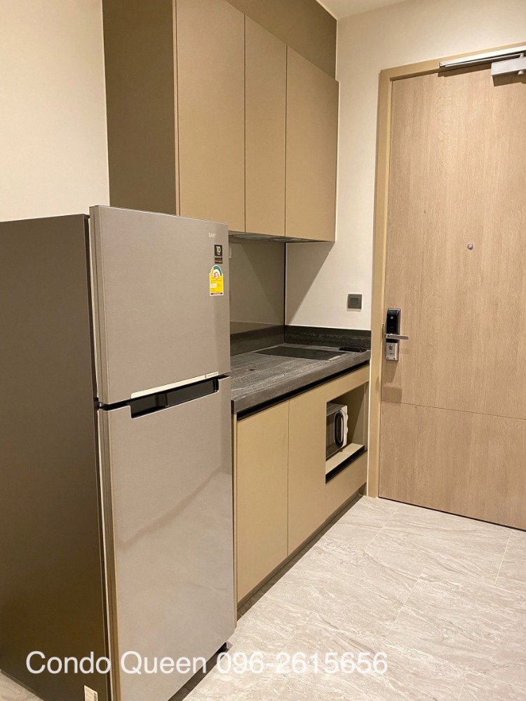 ให้เช่าคอนโดพระราม 9 เพชรบุรีตัดใหม่ RCA : Condo for RENT ให้เช่า ** Ashton Asoke-Rama9 ห้องกว้าง 36 ตรม. 1 นอน 1 น้ำ เฟอร์ครบ พร้อมอยู่@29,000บาท/month  Call 096-2615656  ห้องกว้างมาก 36  ตรม. 1 นอน 1 น้ำ เฟอร์ครบ พร้อมอยู่    Location : Rama 9  Rental Price : 2