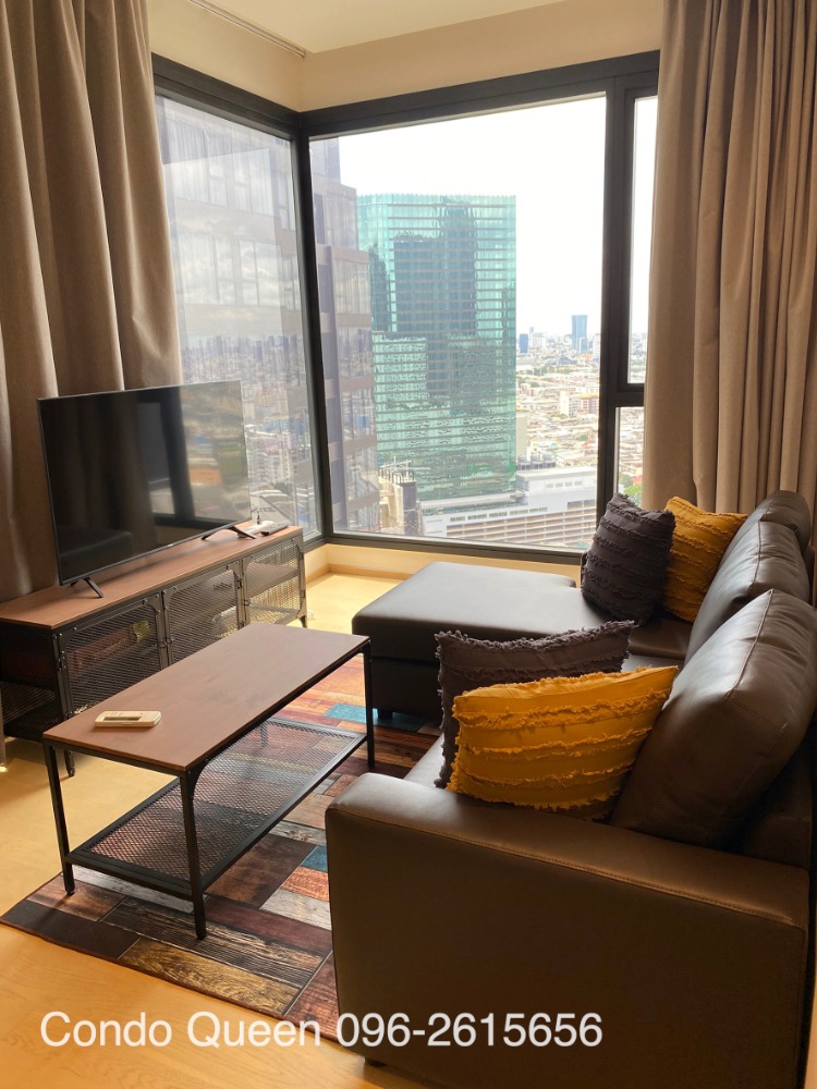 ให้เช่าคอนโดพระราม 9 เพชรบุรีตัดใหม่ RCA : Condo for RENT ให้เช่า ** Ashton Asoke-Rama9 ห้องกว้าง 36 ตรม. 1 นอน 1 น้ำ เฟอร์ครบ พร้อมอยู่@29,000บาท/month  Call 096-2615656  ห้องกว้างมาก 36  ตรม. 1 นอน 1 น้ำ เฟอร์ครบ พร้อมอยู่    Location : Rama 9  Rental Price : 2