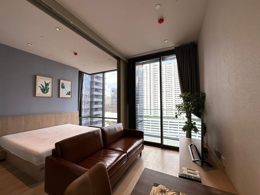 ให้เช่าคอนโดสีลม ศาลาแดง บางรัก : 📍For Rent - Ashton Silom ( BTS Chongnonsi 350 m. )✨