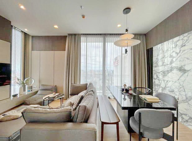 For SaleCondoSapankwai,Jatujak : 4153😍 For SELL Selling 3 bedrooms🚄near BTS Saphan Khwai 🏢The Line Phahonyothin-Pradipat THE LINE Phahol-Pradipat🔔Area: 88.55 sq m.💲Selling: 18,400,000฿📞O99-5919653,065-9423251✅LineID:@sureresidence