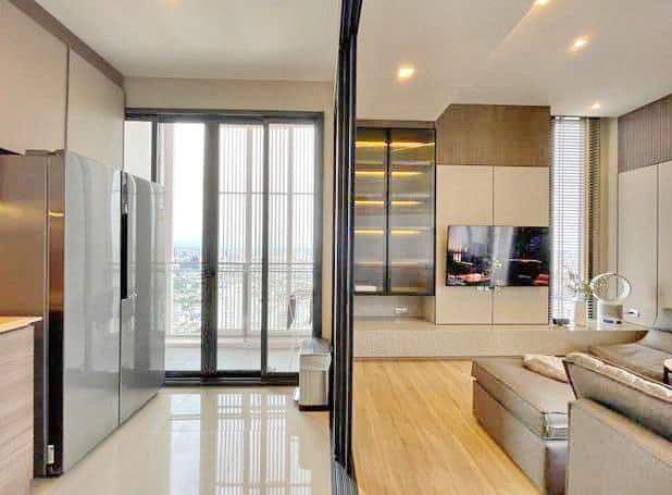 For SaleCondoSapankwai,Jatujak : 4153😍 For SELL Selling 3 bedrooms🚄near BTS Saphan Khwai 🏢The Line Phahonyothin-Pradipat THE LINE Phahol-Pradipat🔔Area: 88.55 sq m.💲Selling: 18,400,000฿📞O99-5919653,065-9423251✅LineID:@sureresidence