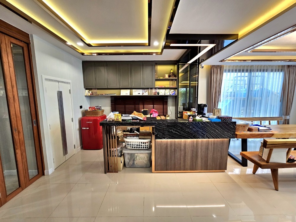 ขายบ้านเสรีไทย-นิด้า : ขายบ้านเดี่ยว ติดถนนเสรีไทย หมู่บ้านอารียาบุษบา-ลาดพร้าว-เสรีไทย 70 ตารางวา 3 ห้องนอน ห้องน้ำในตัว มีห้องแม่บ้าน แขวงคันนายาว เขตคันนายาว กรุงเทพมหานคร