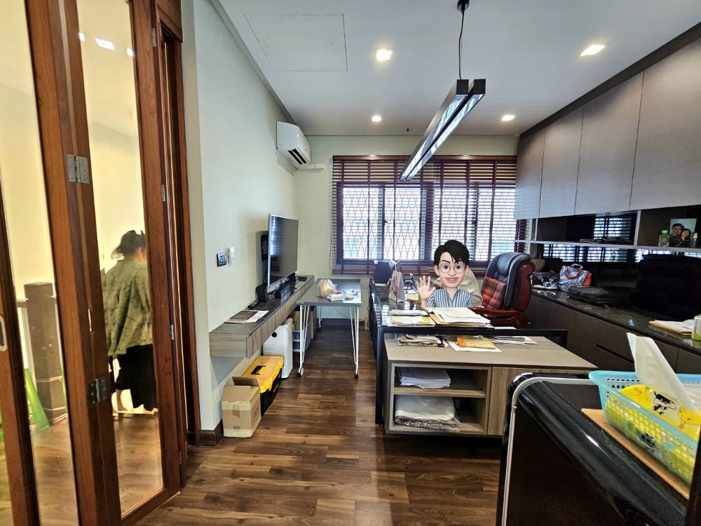 ขายบ้านเสรีไทย-นิด้า : ขายบ้านเดี่ยว ติดถนนเสรีไทย หมู่บ้านอารียาบุษบา-ลาดพร้าว-เสรีไทย 70 ตารางวา 3 ห้องนอน ห้องน้ำในตัว มีห้องแม่บ้าน แขวงคันนายาว เขตคันนายาว กรุงเทพมหานคร