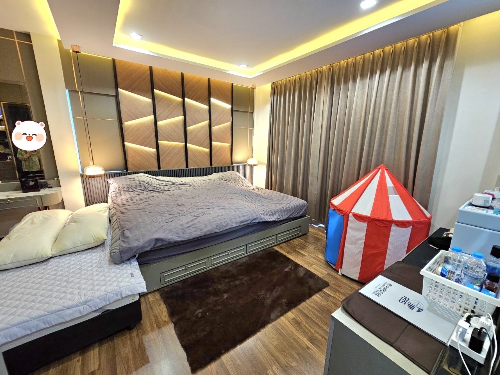 ขายบ้านเสรีไทย-นิด้า : ขายบ้านเดี่ยว ติดถนนเสรีไทย หมู่บ้านอารียาบุษบา-ลาดพร้าว-เสรีไทย 70 ตารางวา 3 ห้องนอน ห้องน้ำในตัว มีห้องแม่บ้าน แขวงคันนายาว เขตคันนายาว กรุงเทพมหานคร