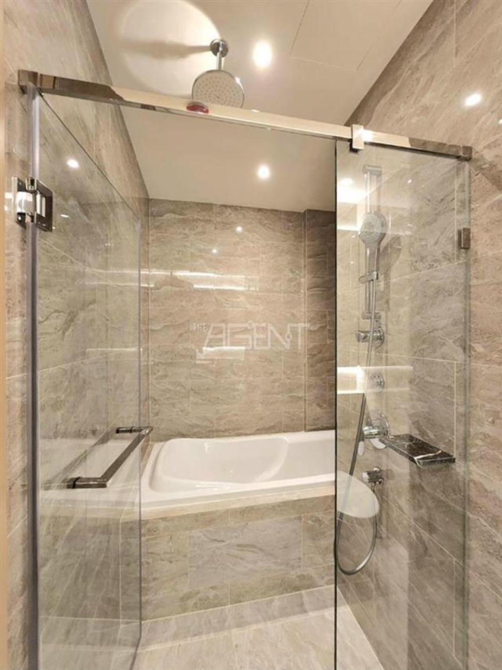 ให้เช่าคอนโดพระราม 9 เพชรบุรีตัดใหม่ RCA : 📍For Rent Ashton Asoke Rama 9 Luxury Condo (Near MRT PhraRam 9)✨