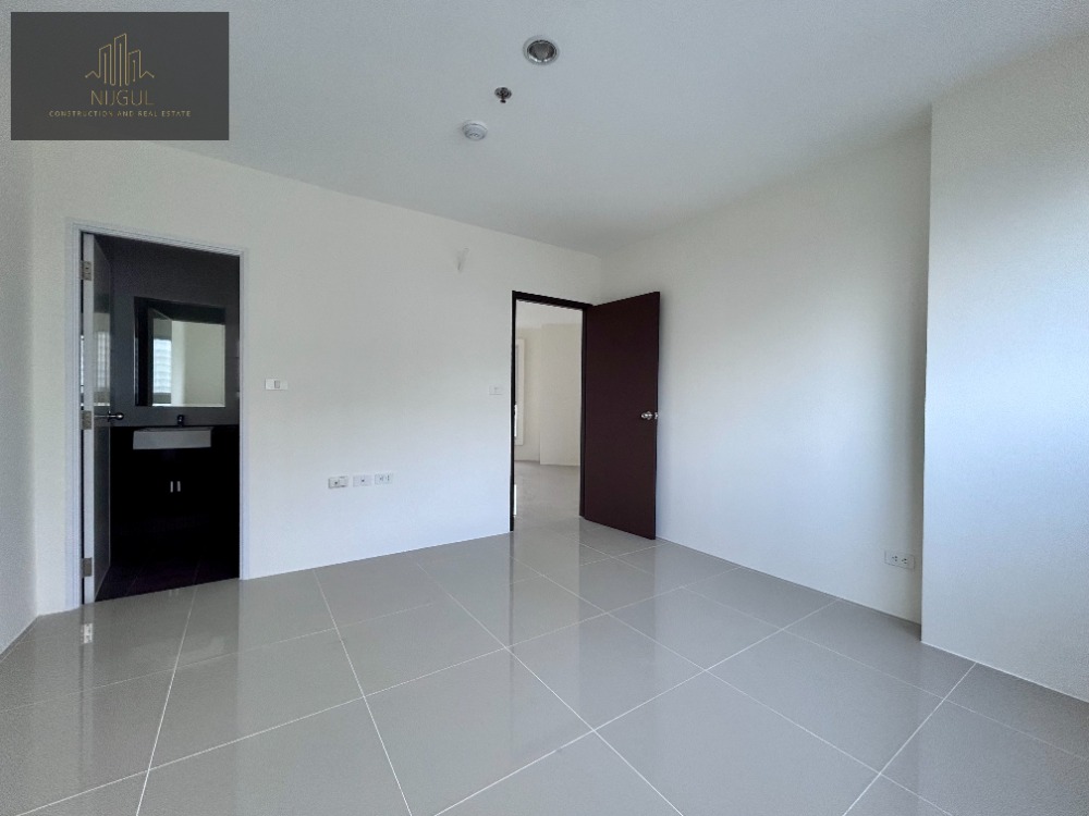 For SaleCondoPattanakan, Srinakarin : [Free transfer, loan submission] Assagarn Place Srinakarin, new room, never occupied, room size 85.39 sq m.