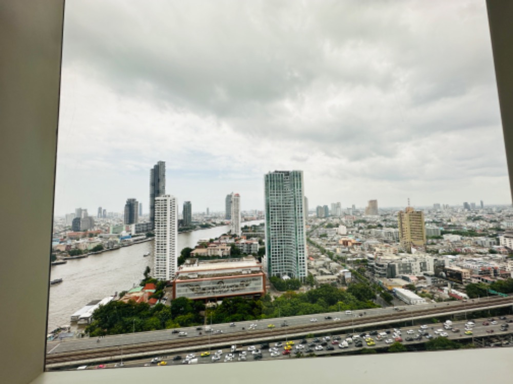 ขายคอนโดวงเวียนใหญ่ เจริญนคร : 🔻ขาย Resale ห้องวิวแม่น้ำ The River ขนาด 55 ตรม. ทิศใต้ ราคา 9.8ลบ.* โทร 0959415999 (NUT)