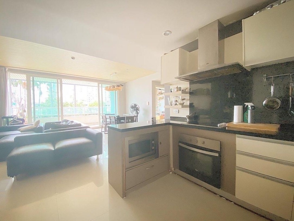 ขายคอนโดวงเวียนใหญ่ เจริญนคร : 145sqm Spacious, Riverside 3 Bedrooms for sale at Watermark