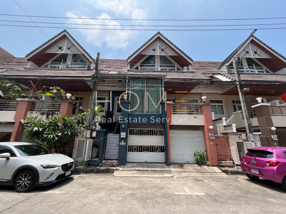 ขายทาวน์โฮมลาดพร้าว101 แฮปปี้แลนด์ : ทาวน์โฮม เมอริท เพลส ลาดพร้าว 87 / 2 ห้องนอน (ขายพร้อมผู้เช่า), Merit Place Ladprao 87 / Townhome 2 Bedrooms (SALE WITH TENANT) RUK195