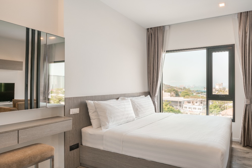 ให้เช่าคอนโดศรีราชา แหลมฉบัง บ้านบึง : 🏖️Condo for rent at Knightsbridge The Ocean Sriracha, 1 Bedroom 35 sqm. (Service residence by Hampton)  ✅Accept contract start 1 month ✨