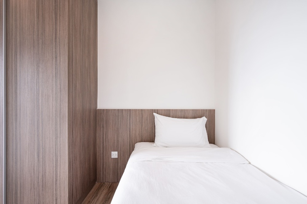 ให้เช่าคอนโดศรีราชา แหลมฉบัง บ้านบึง : 🏖️คอนโดให้เช่า ไนท์บริดจ์ ดิ โอเชี่ยน ศรีราชา 2 ห้องนอน 57 ตรม. (Service residence by Hampton)  ✅รับสัญญาระยะตั้งแต่ 1 เดือนขึ้นไป